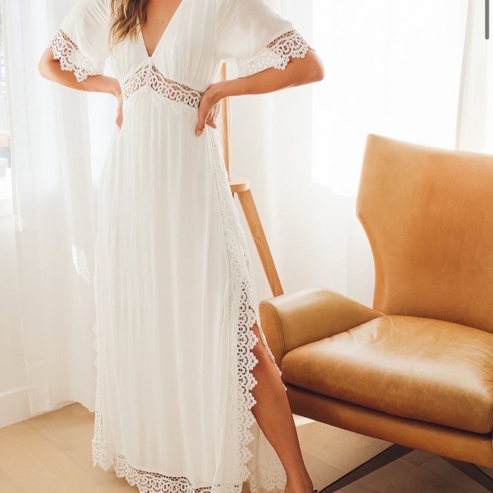 Lulus White Maxi Dress XXS